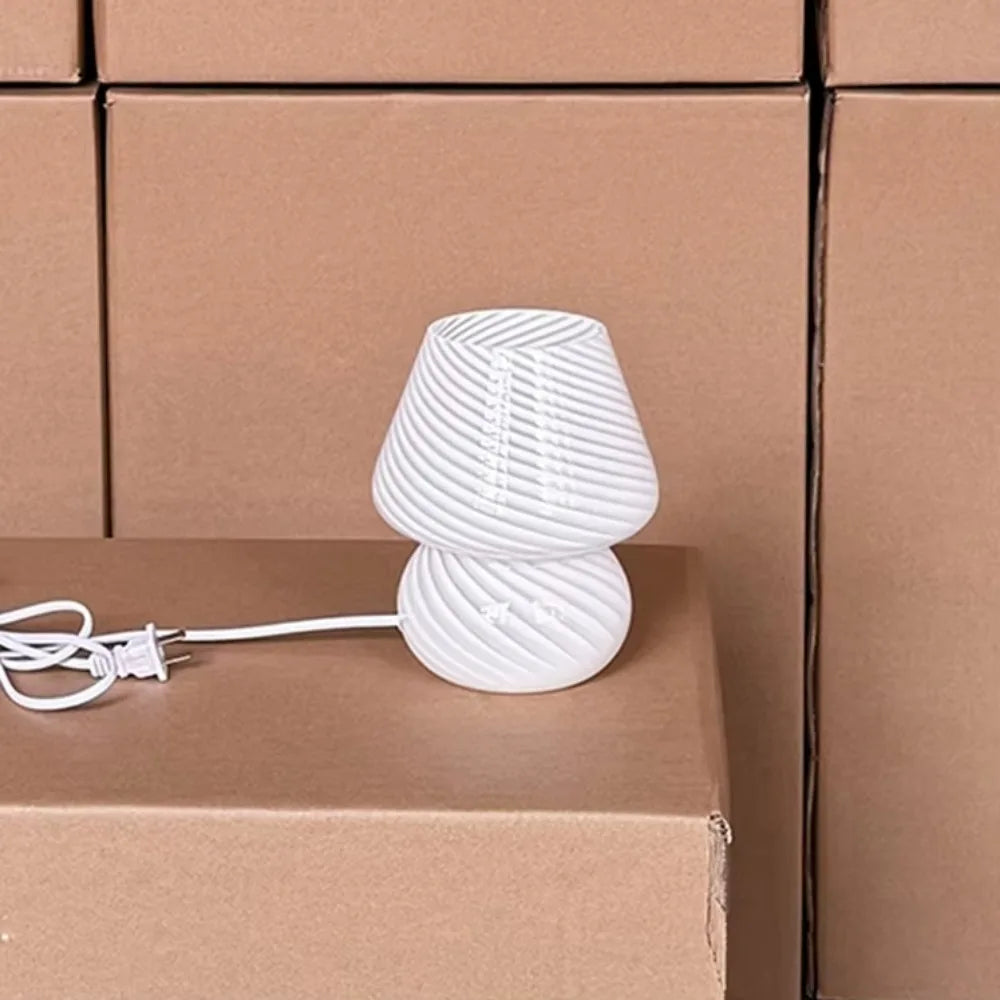 Retro Glass Mushroom Desk Lamp